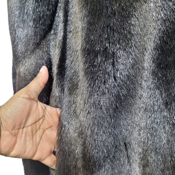 Dennis Basso Rich Chocolate Brown Luxury Faux Fur Winter Coat Size Medium - Picture 3 of 12
